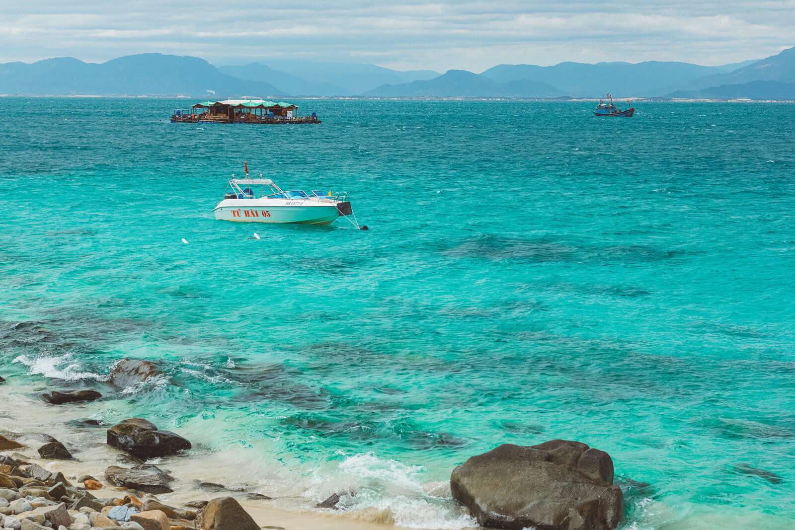 We Love Vietnam